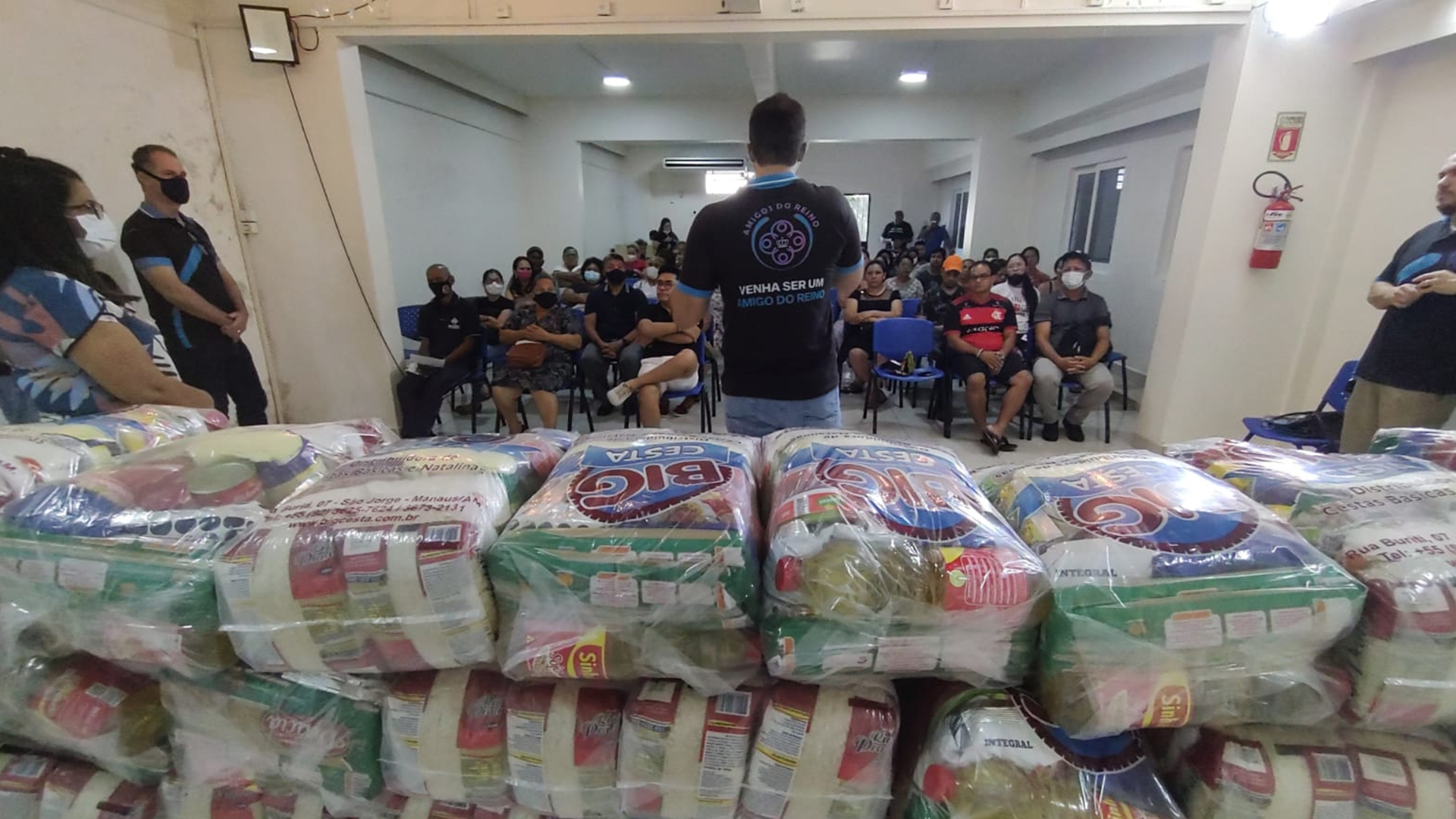 Projeto “Amigos do Reino” entrega cerca de 1 tonelada de alimentos para abrigos e famílias em situação de vulnerabilidade social